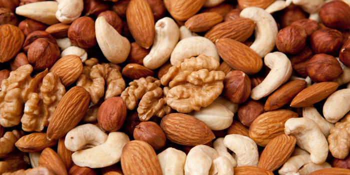 Nut consumption associated with reduced risk of some types of cancer