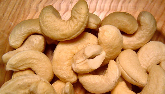 Cashews